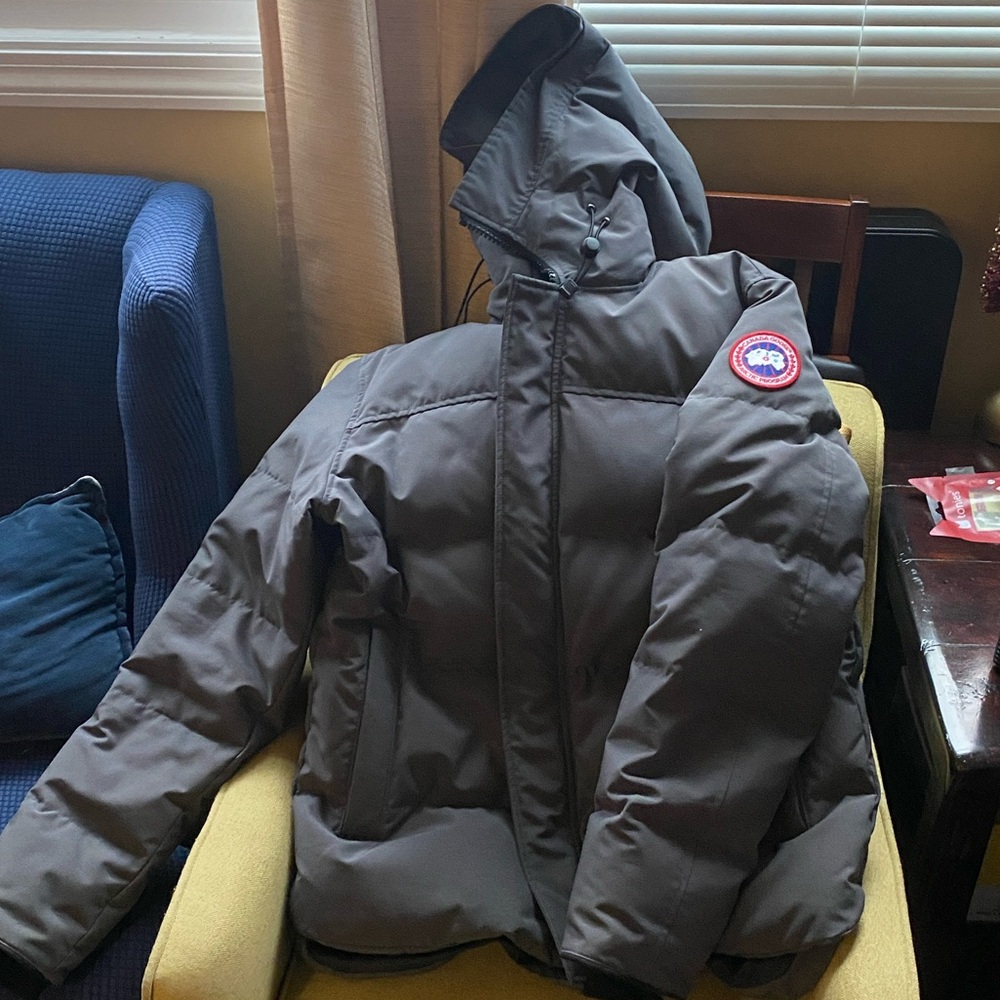 Canada Goose Mens MacMillan Slim Fit Hooded Parka - Picture 3 of 10